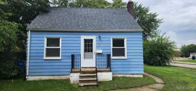 Home For Rent in Warren, Michigan