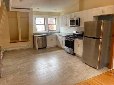 Apartment For Rent in Cambridge, Massachusetts