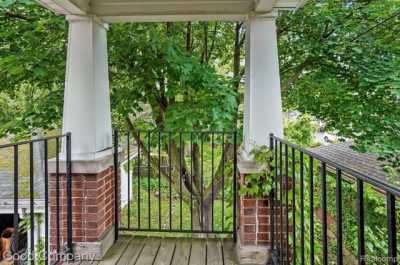 Home For Rent in Royal Oak, Michigan