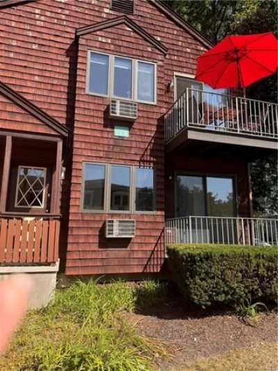 Home For Rent in Nanuet, New York