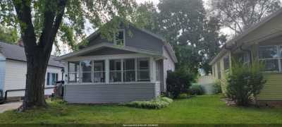 Home For Sale in Oshkosh, Wisconsin