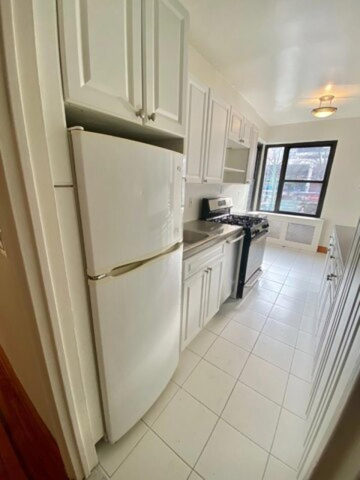 Picture of Home For Rent in White Plains, New York, United States