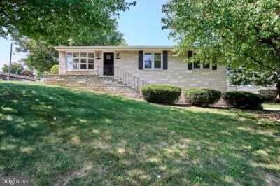 Home For Sale in Chambersburg, Pennsylvania