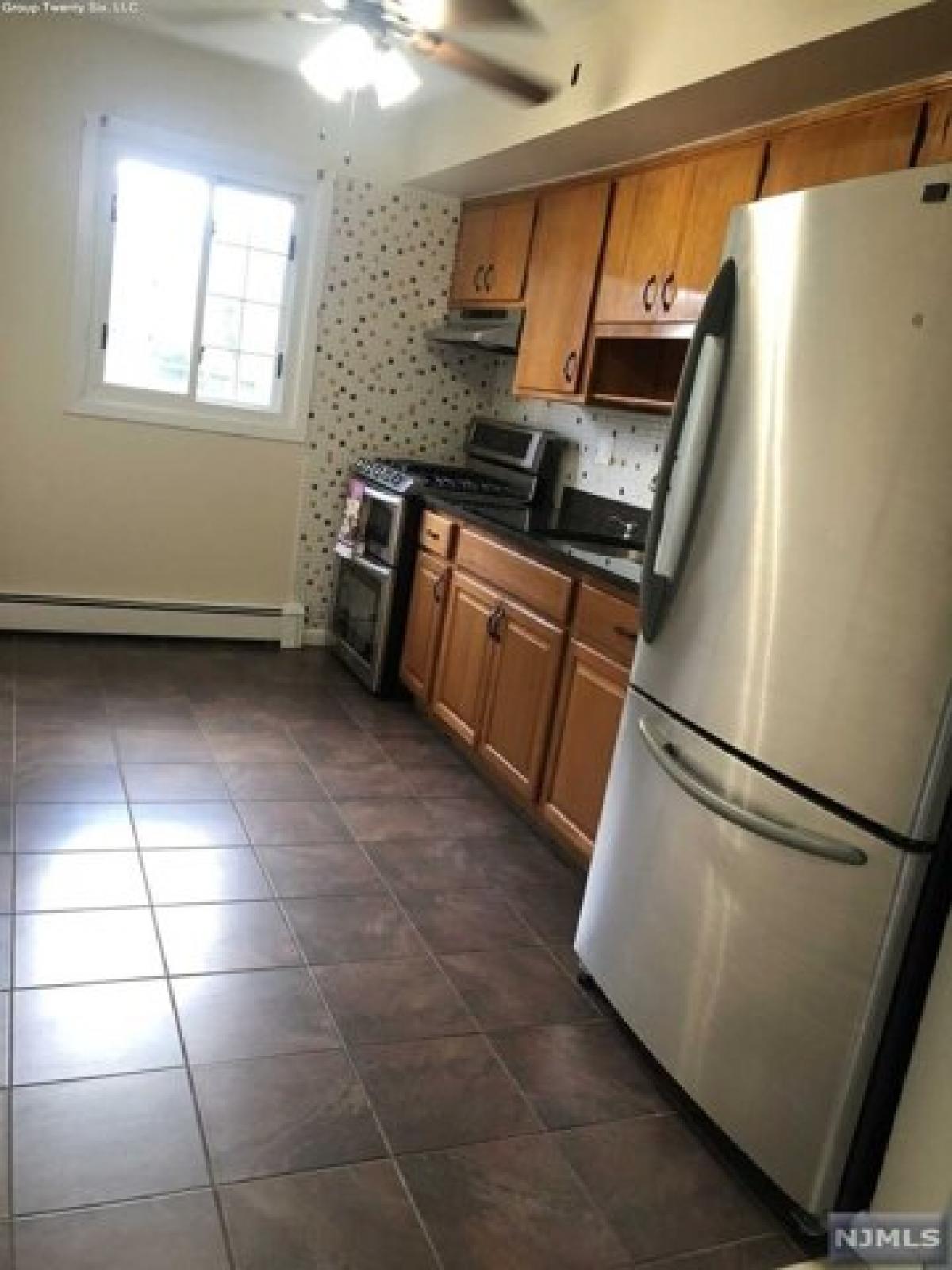 Picture of Home For Rent in Lyndhurst, New Jersey, United States