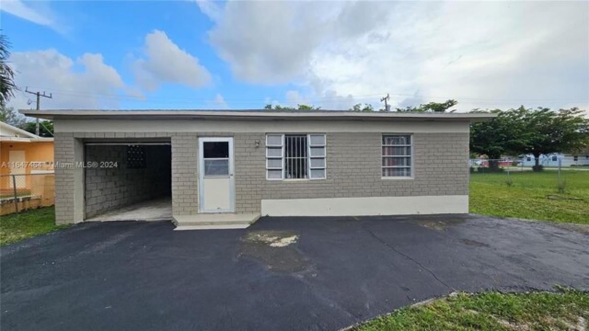 Picture of Home For Sale in Miami Gardens, Florida, United States