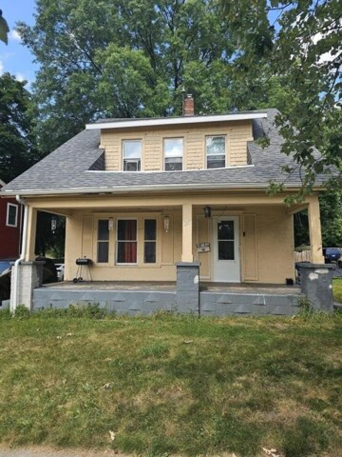 Picture of Home For Sale in Battle Creek, Michigan, United States