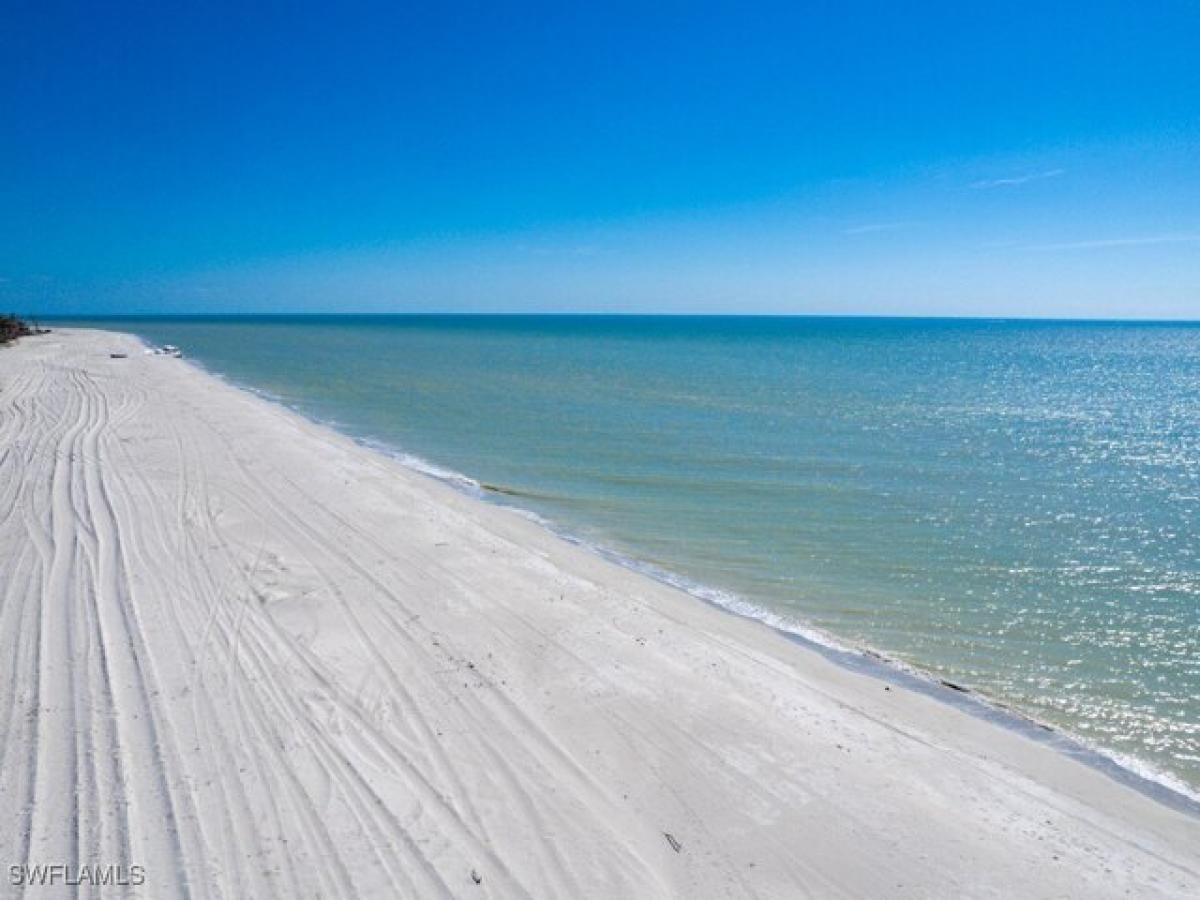 Picture of Residential Land For Sale in Sanibel, Florida, United States