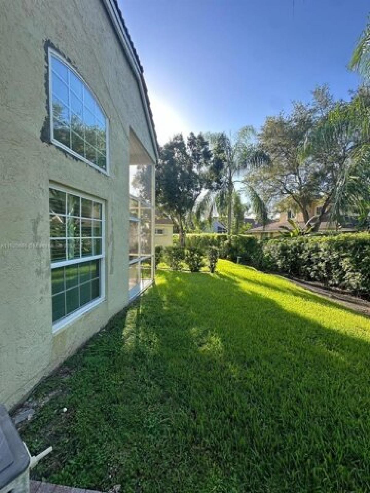 Picture of Home For Sale in Weston, Florida, United States