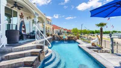 Home For Sale in Rockwall, Texas