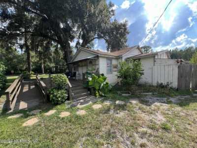 Home For Sale in Green Cove Springs, Florida