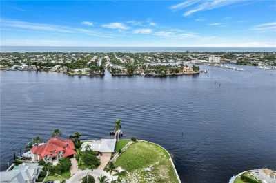 Residential Land For Sale in Naples, Florida