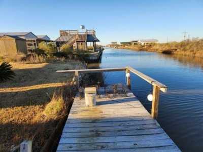 Residential Land For Sale in Gilchrist, Texas