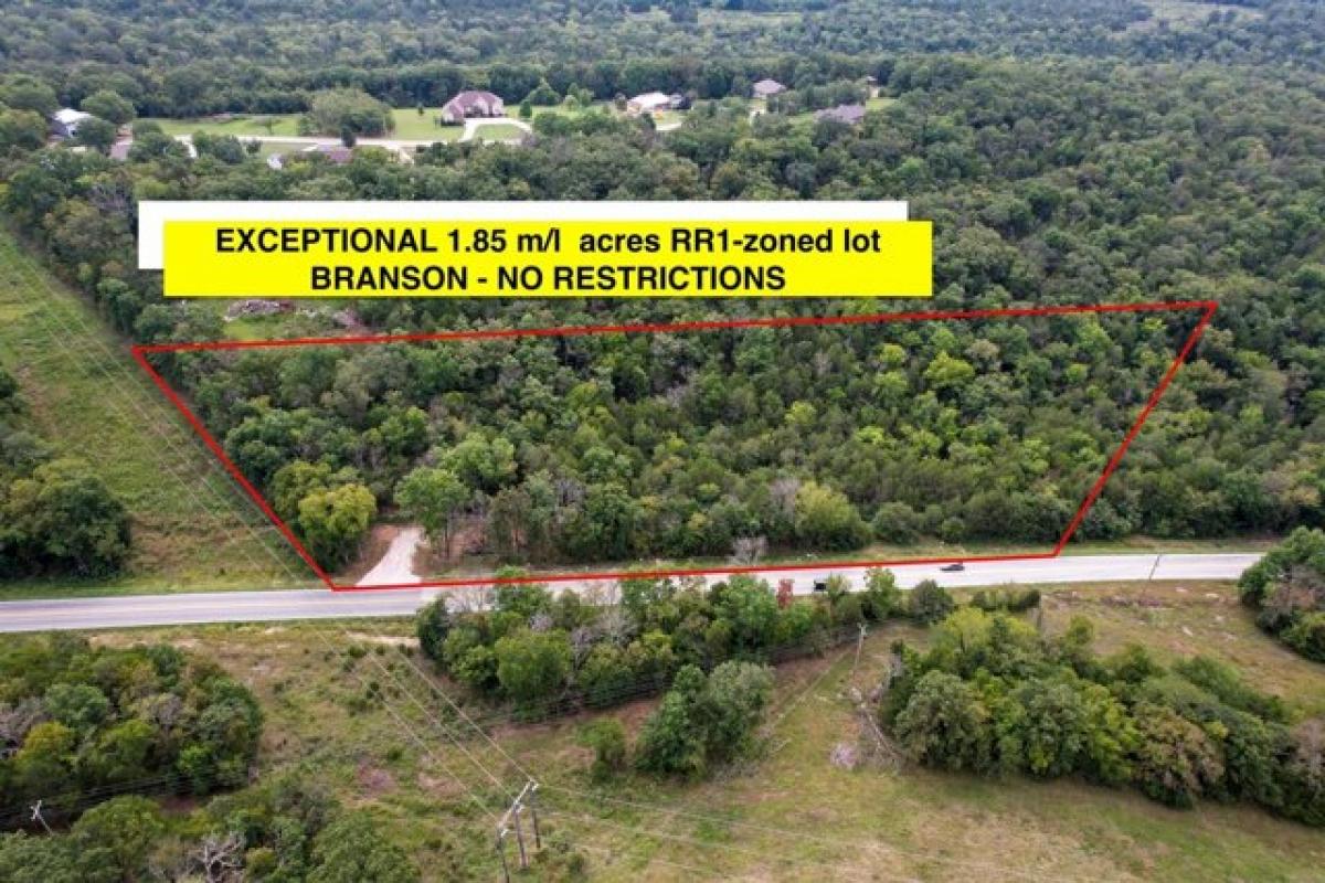 Picture of Residential Land For Sale in Branson, Missouri, United States