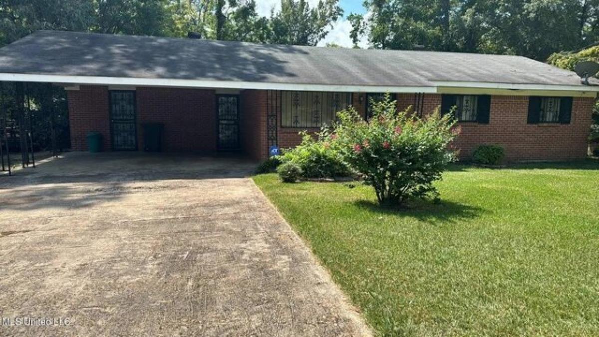 Picture of Home For Sale in Jackson, Mississippi, United States