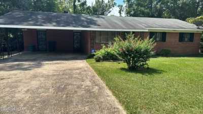 Home For Sale in Jackson, Mississippi