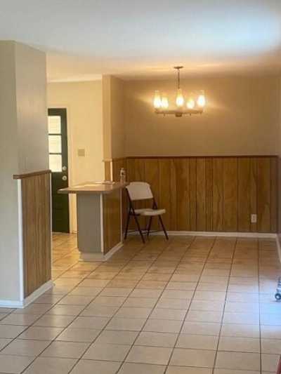 Home For Rent in Terrytown, Louisiana