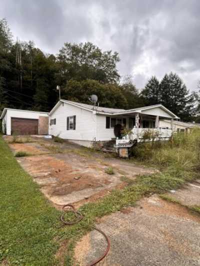 Home For Sale in Scarbro, West Virginia