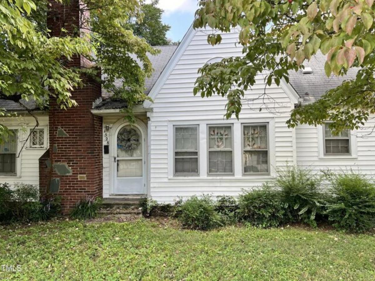 Picture of Home For Sale in Burlington, North Carolina, United States