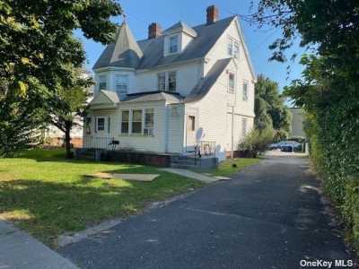 Home For Sale in Inwood, New York