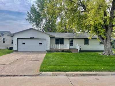 Home For Sale in Gothenburg, Nebraska