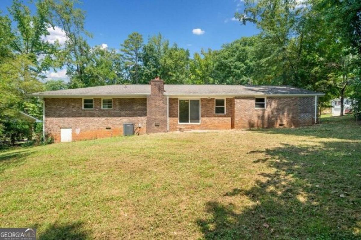 Picture of Home For Sale in Stone Mountain, Georgia, United States