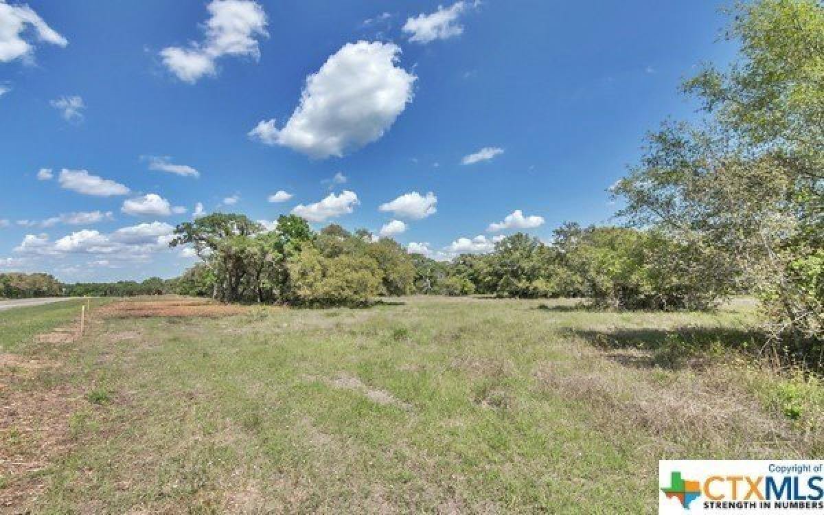 Picture of Residential Land For Sale in Edna, Texas, United States