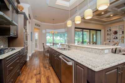 Home For Sale in Trinity, Florida