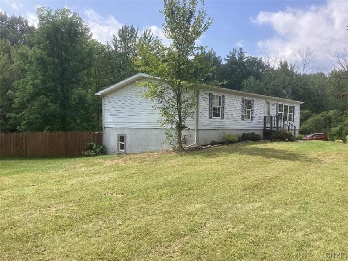 Picture of Home For Sale in Chittenango, New York, United States