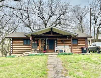 Home For Sale in Sulphur Springs, Arkansas