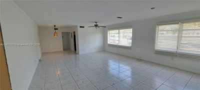 Home For Rent in North Miami, Florida