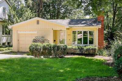 Home For Rent in Glen Ellyn, Illinois