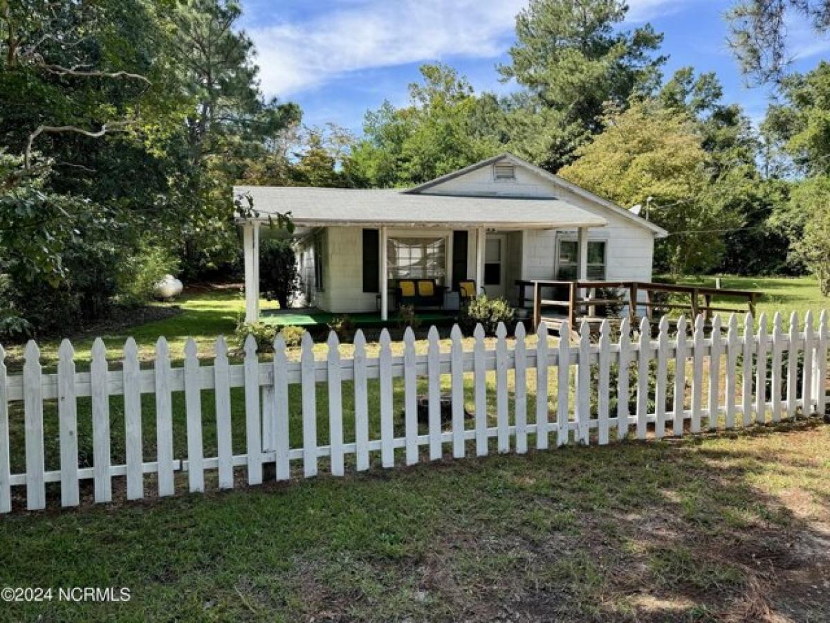 Picture of Home For Sale in Hamlet, North Carolina, United States