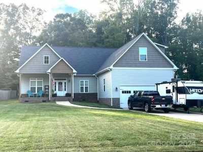 Home For Sale in Salisbury, North Carolina