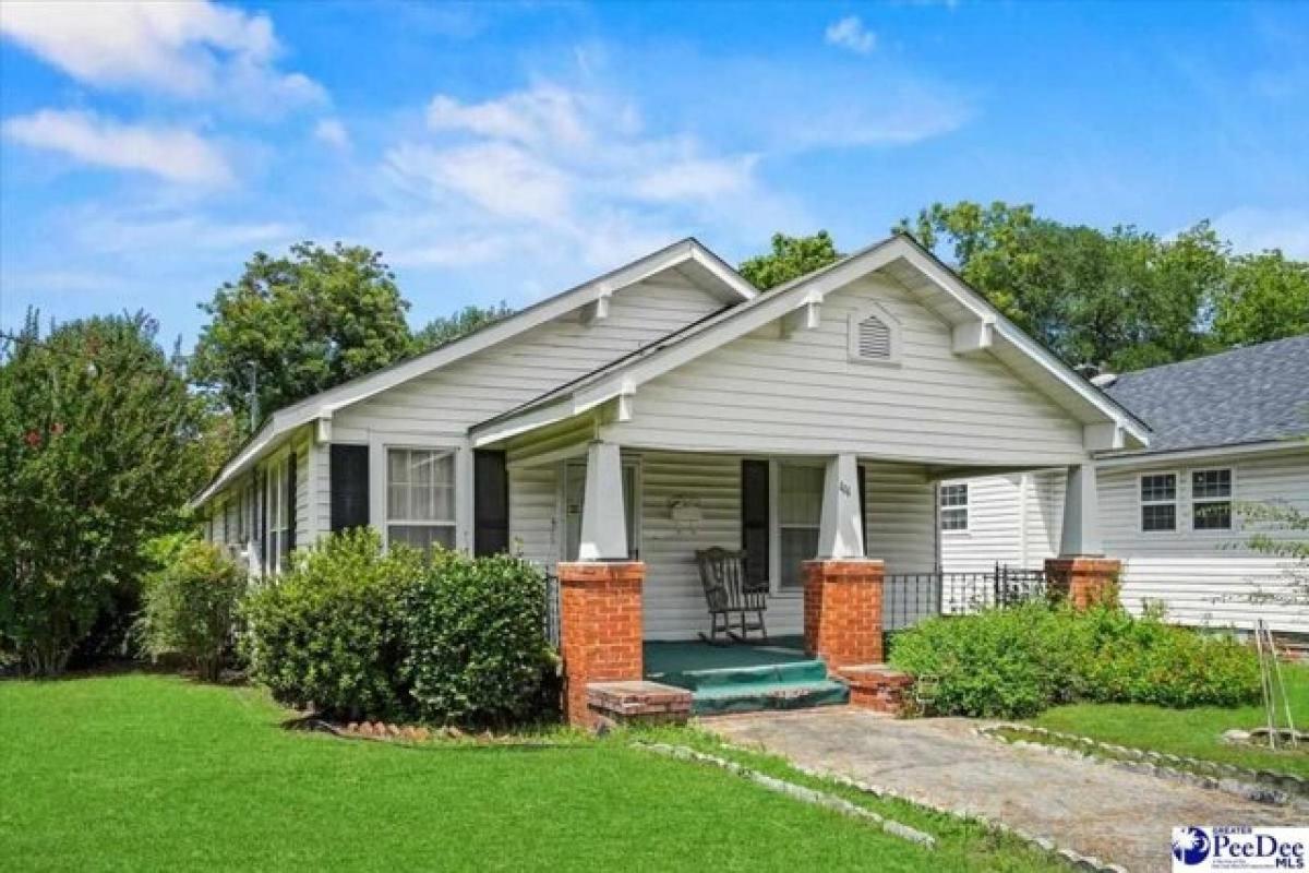 Picture of Home For Sale in Darlington, South Carolina, United States