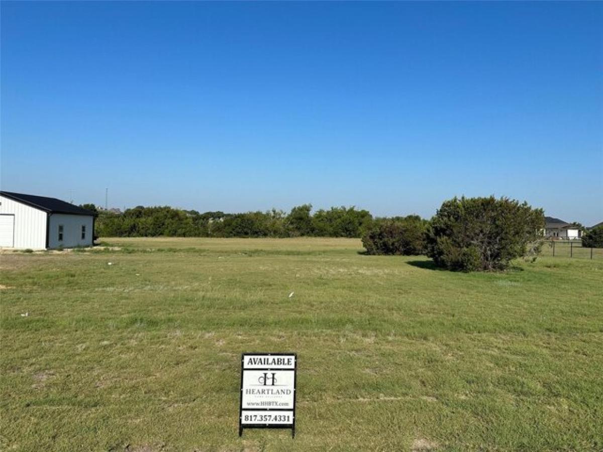 Picture of Residential Land For Sale in Godley, Texas, United States