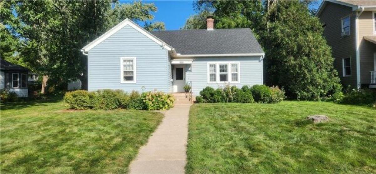 Picture of Home For Sale in Hudson, Wisconsin, United States