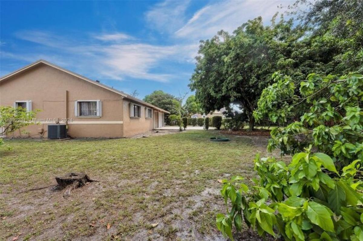 Picture of Home For Sale in Miami Gardens, Florida, United States