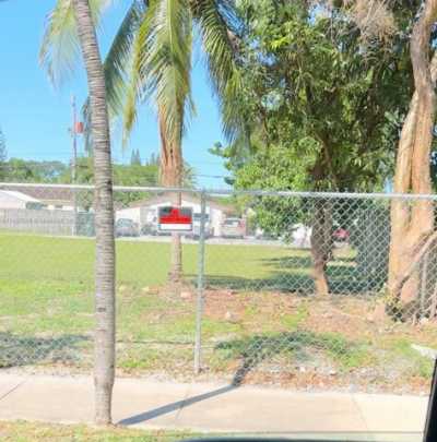 Residential Land For Sale in Hollywood, Florida