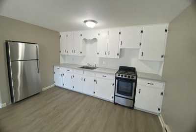 Apartment For Rent in Claremont, New Hampshire