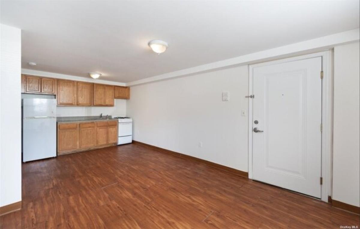 Picture of Apartment For Rent in Long Beach, New York, United States