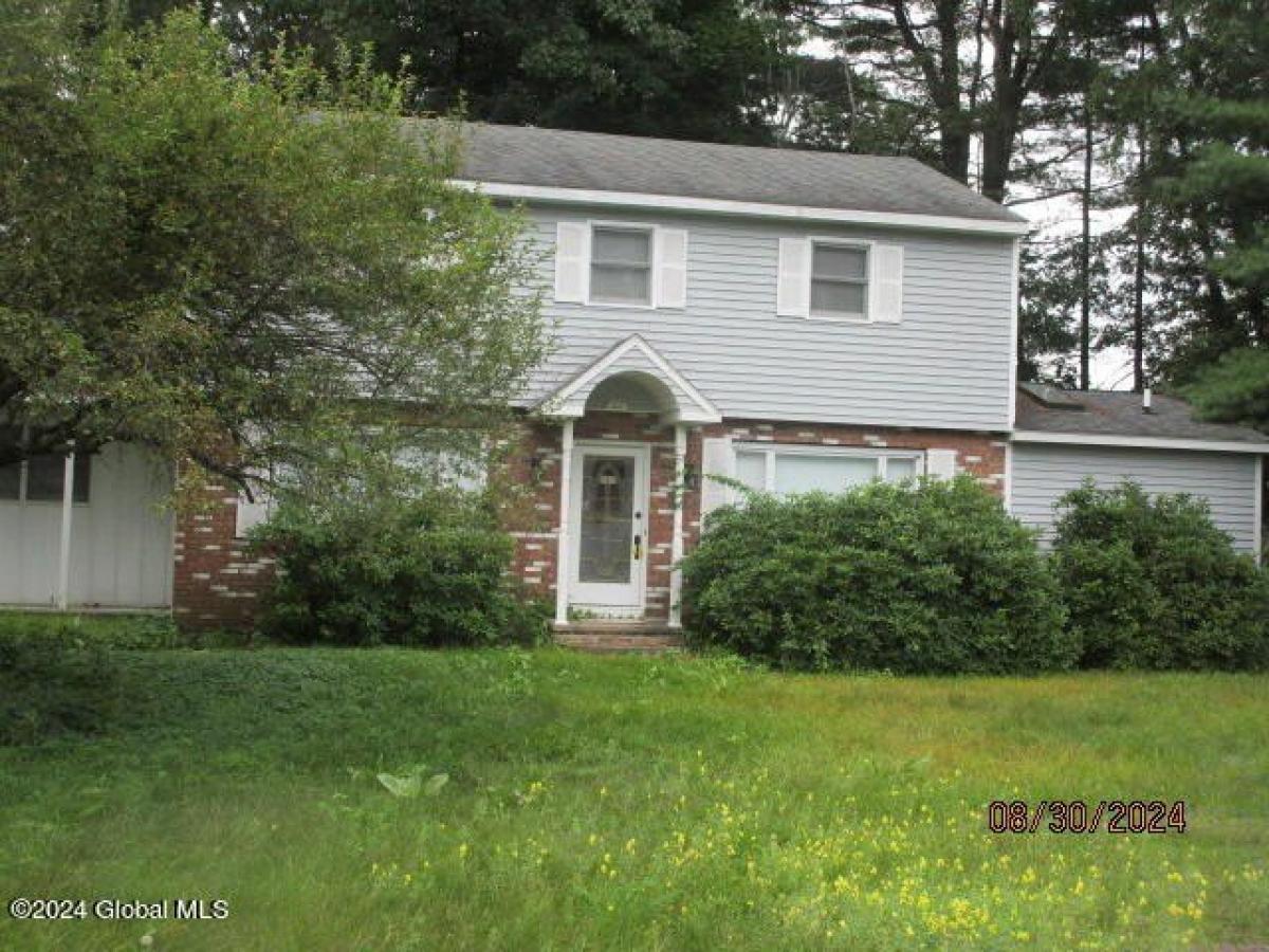 Picture of Home For Rent in Queensbury, New York, United States