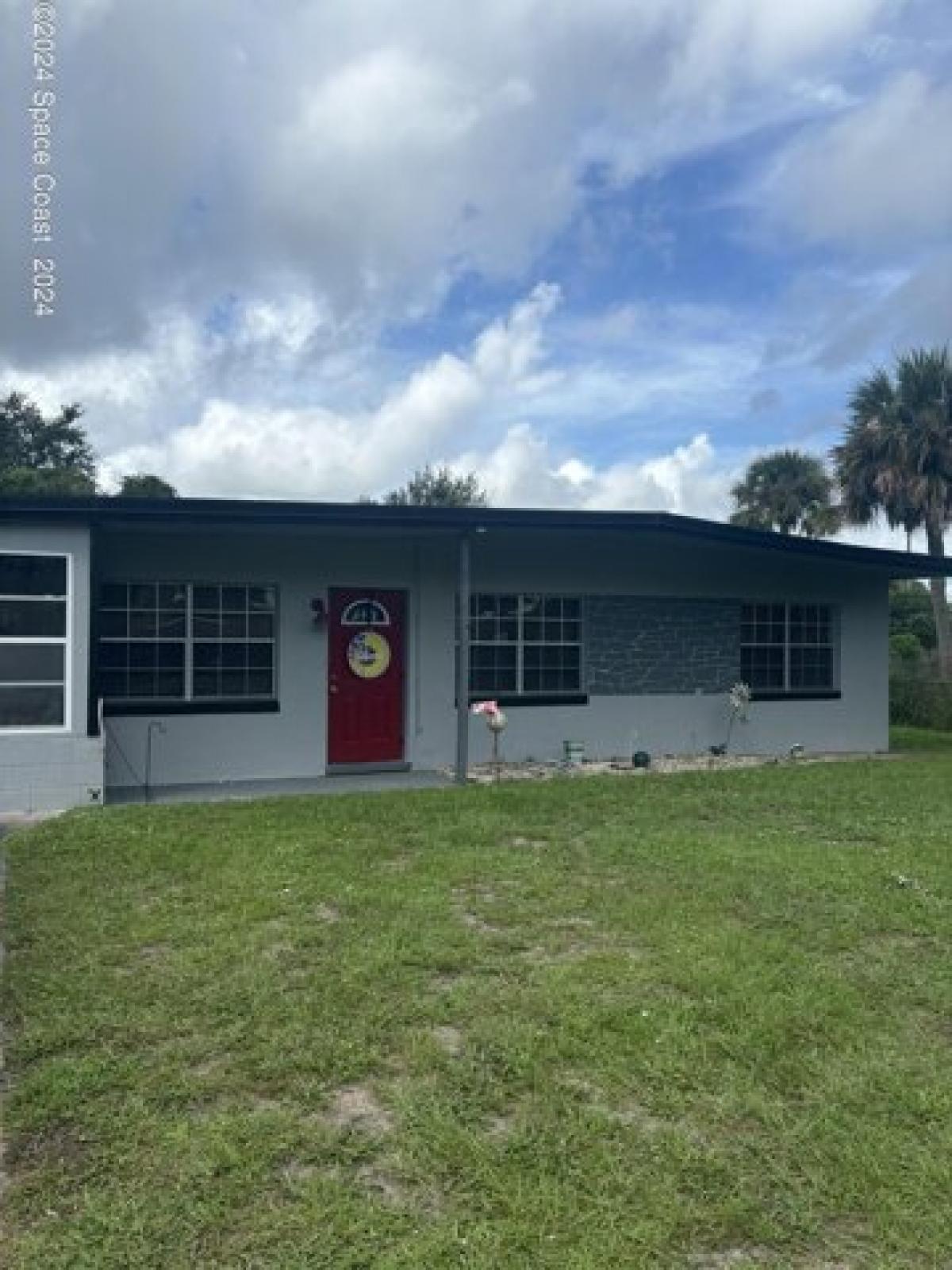 Picture of Home For Sale in Mims, Florida, United States