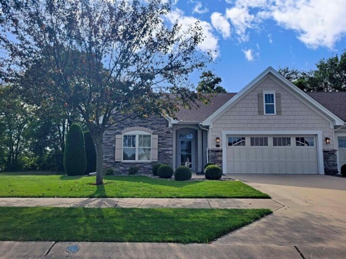 Picture of Home For Sale in Goshen, Indiana, United States