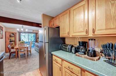 Home For Sale in Lake Harmony, Pennsylvania