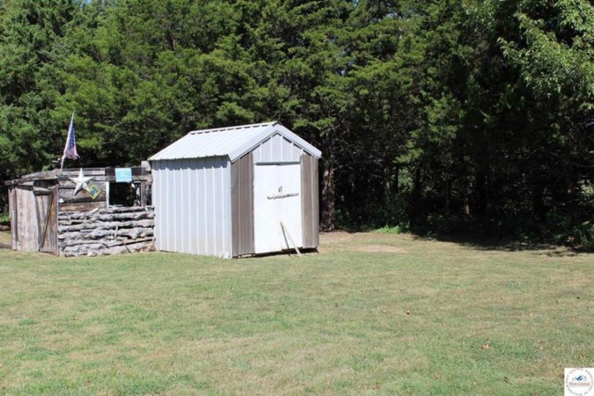 Picture of Home For Sale in Sedalia, Missouri, United States