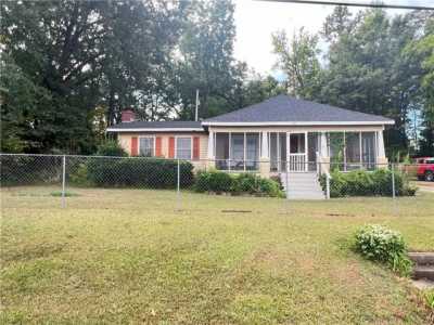 Home For Sale in Opelika, Alabama