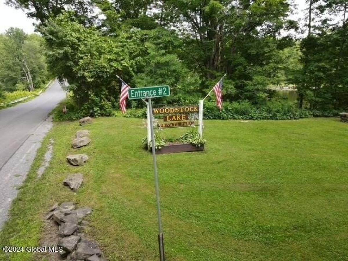 Picture of Home For Sale in East Berne, New York, United States