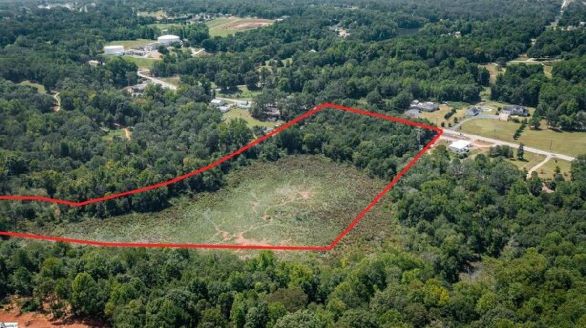 Picture of Residential Land For Sale in Greer, South Carolina, United States