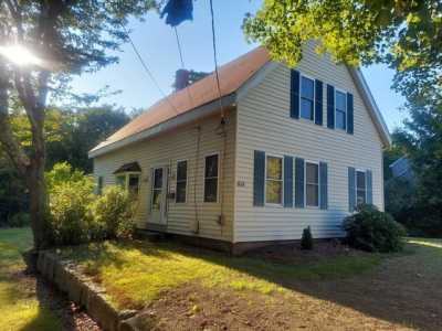 Home For Sale in Rockland, Massachusetts