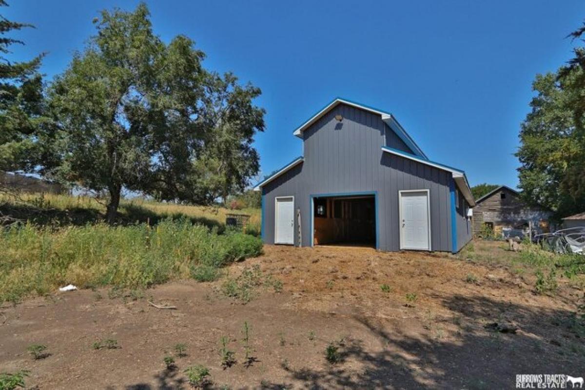 Picture of Home For Sale in Jansen, Nebraska, United States